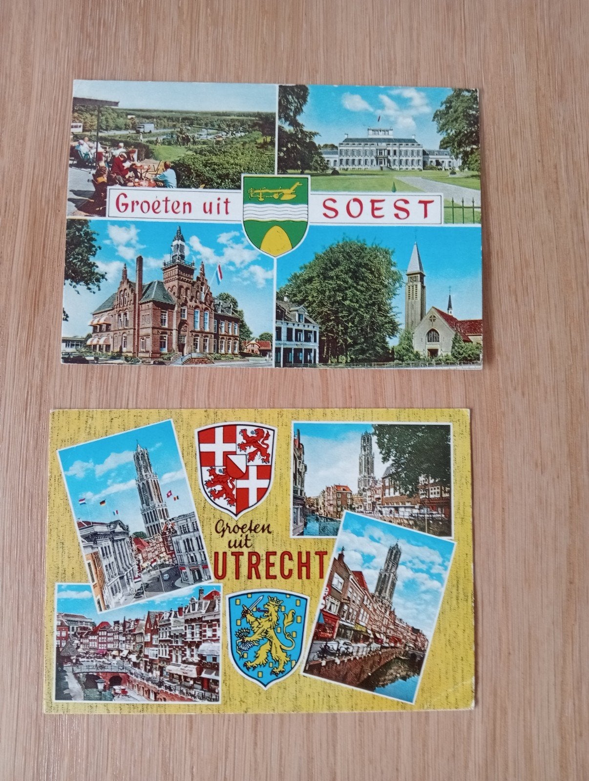 Twee gelopen ansichtkaarten met de groeten uit Utrecht, Verzamelen, Ophalen of Verzenden, 1960 tot 1980, Gelopen, Utrecht
