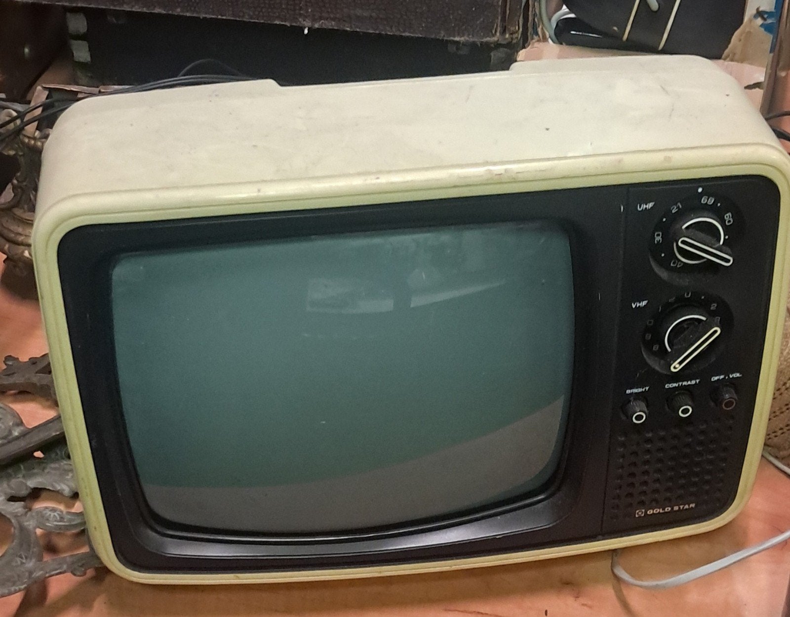 Vintage Gold Star VR-317 Draagbare TV - Maart 1982, Ophalen, Gebruikt, Overige merken