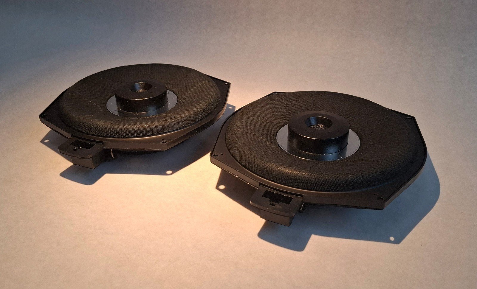 Focal Isubbwm-4 subwoofers, Auto diversen, Ophalen, Zo goed als nieuw