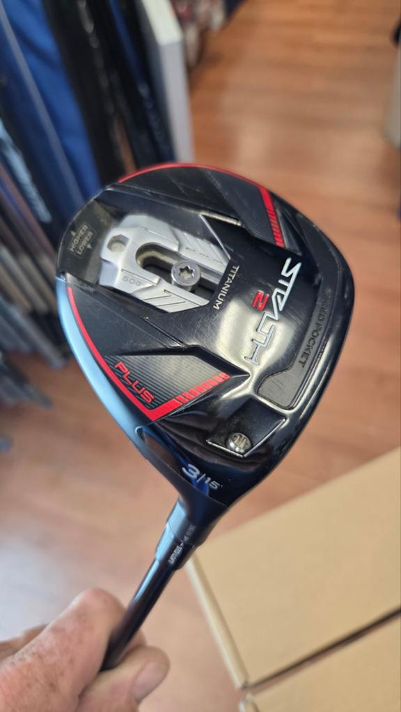 Taylirmade stelth 2 titanium Wood 3 plus stiff shaft, Sport en Fitness, Golf, Ophalen, Zo goed als nieuw, Club