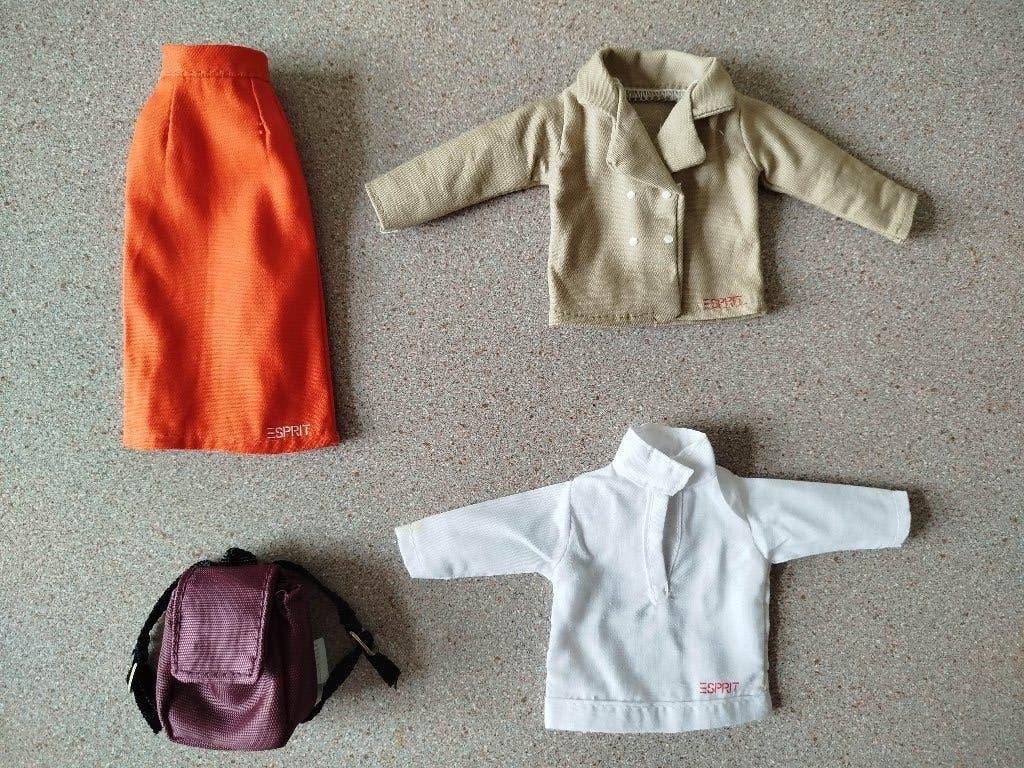 Kledingset van modepop Jala van Esprit, Ophalen of Verzenden, Zo goed als nieuw, Kleertjes