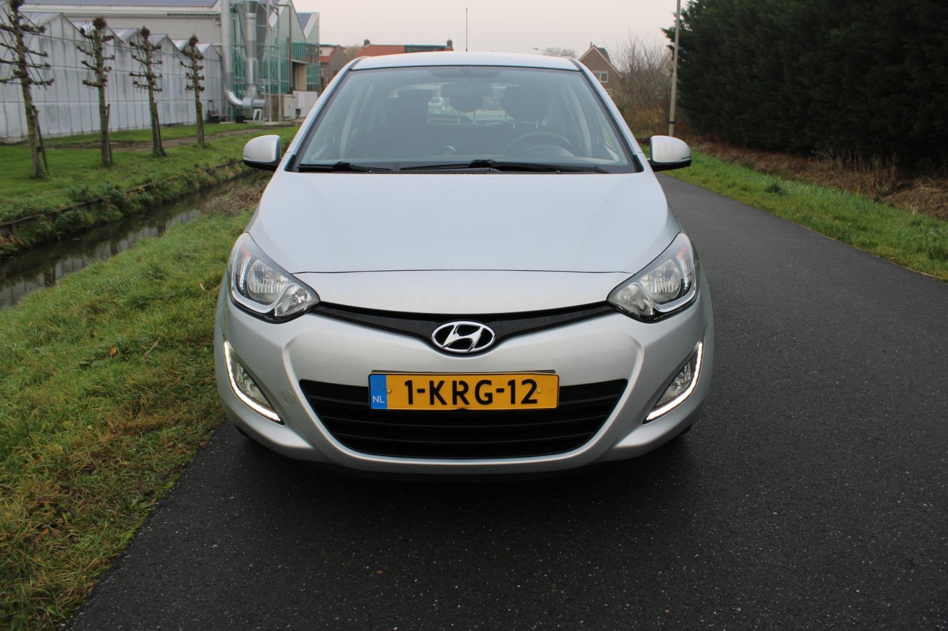 Hyundai I20 1.2i i-Motion 5 Drs, Gebruikt, 31 €/maand, 4 cilinders, Origineel Nederlands