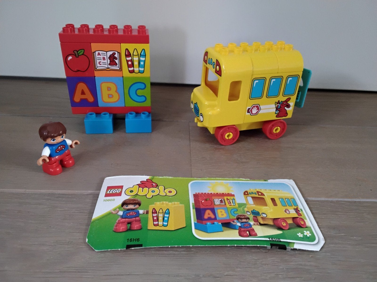 Lego Duplo Mijn Eerste Bus 10603 met figuur en blokken, Kinderen en Baby's, Overige thema's, Ophalen of Verzenden, Zo goed als nieuw