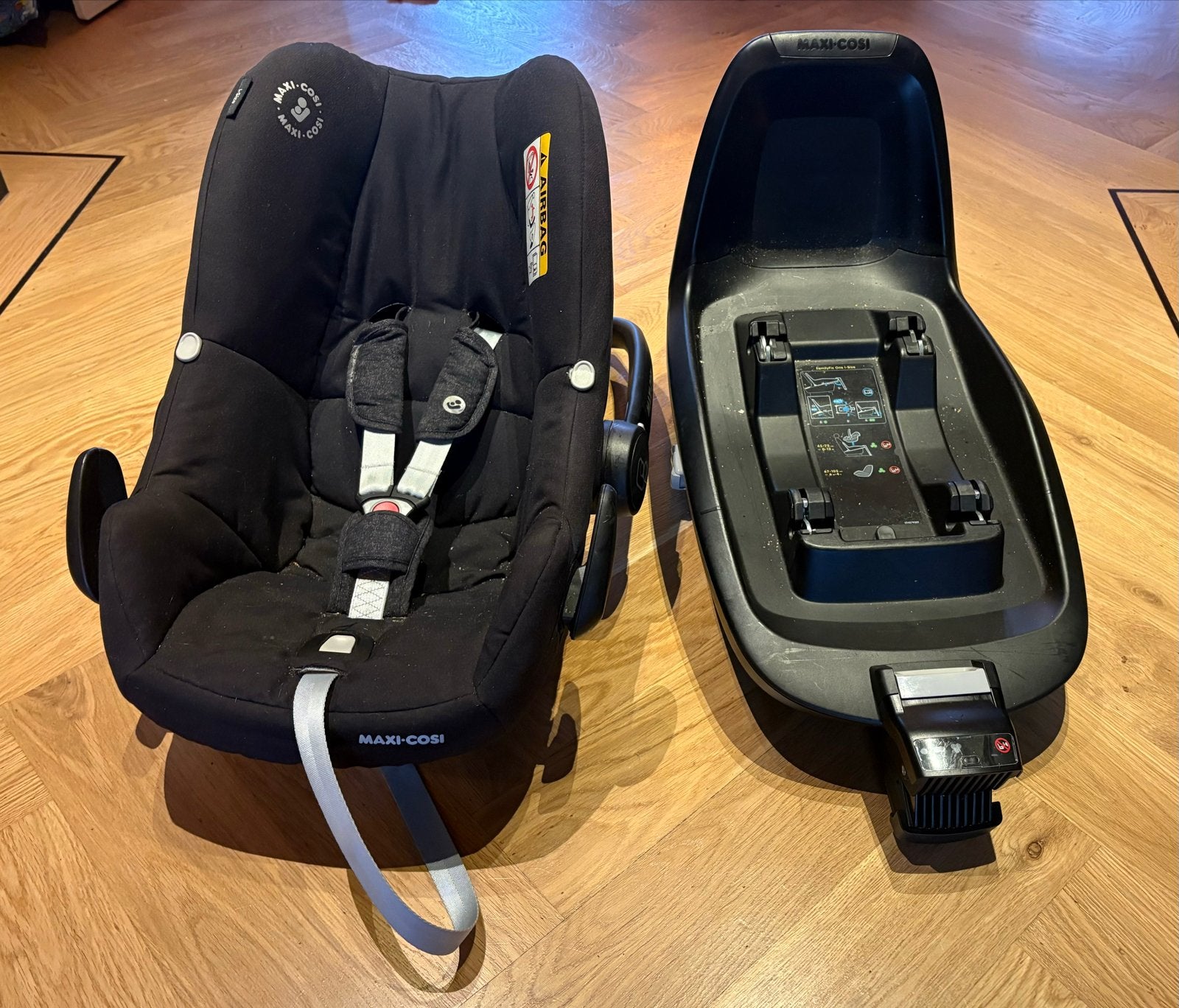 Maxi Cosi Rock + FamilyFix One i-Size autostoel met base, Kinderen en Baby's, Ophalen, Gebruikt, Zijbescherming, Isofix