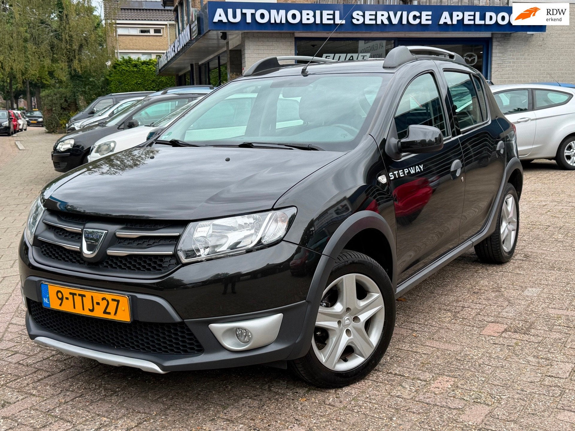Dacia Sandero 0.9 TCe Stepway Lauréate*5 DRS*NAVI*CR.CONTRO, Auto's, Voorwielaandrijving, Parkeersensor, Zwart, Origineel Nederlands