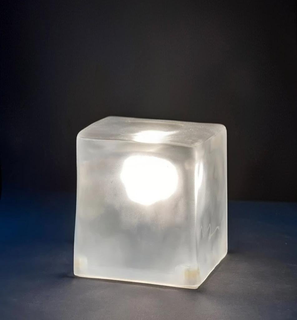 Glazen kubus tafellamp - Modern design, Gebruikt, Ophalen of Verzenden, Glas, Modern, minimalistisch