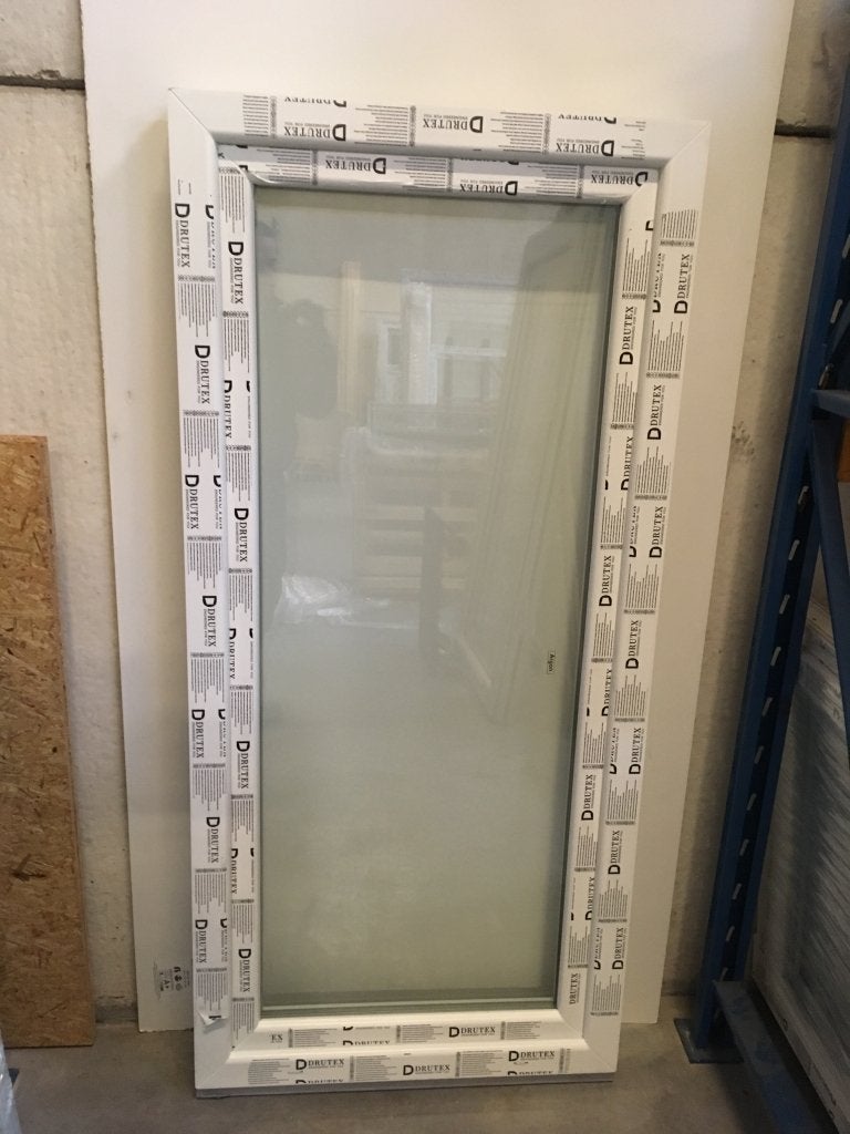 Kunststof draaikiep 80b x 215h cm RAL 9016 (balkondeur), Kunststof, Raamkozijn, Niet ingevuld, Nieuw