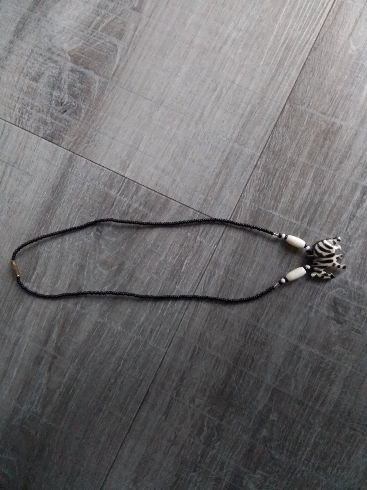 Ketting uit afrika met zebra, Ophalen of Verzenden, Overige materialen