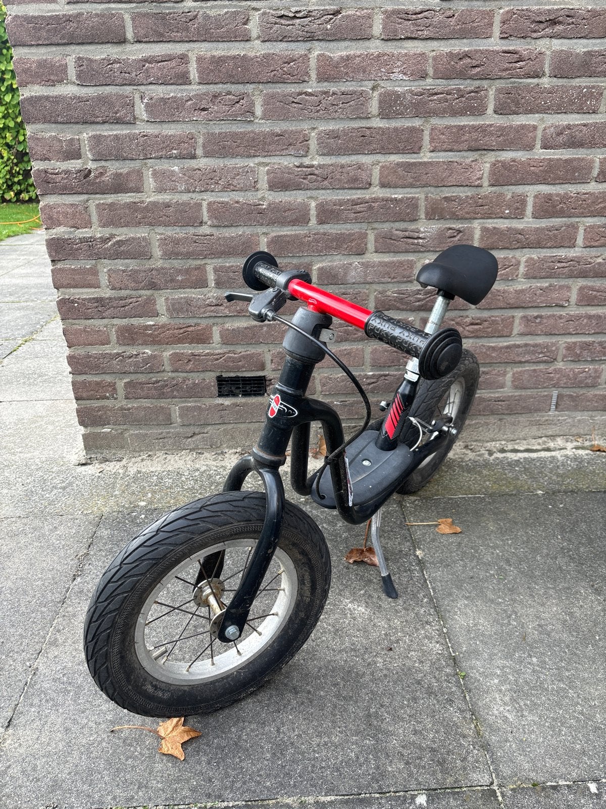 Puky loopfiets zwart/rood, Kinderen en Baby's, Ophalen, Gebruikt, Loopfiets