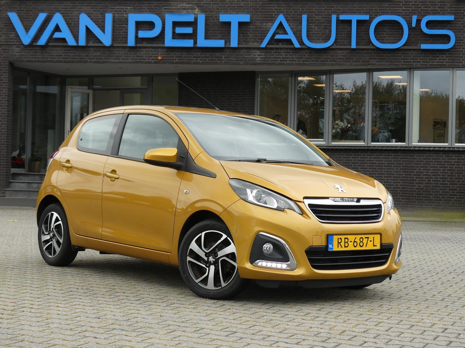 Peugeot 108 1.0 e-VTi Allure Automaat / Camera / Climate Con, Auto's, Dealer onderhouden, Stof, Gebruikt, Overige kleuren