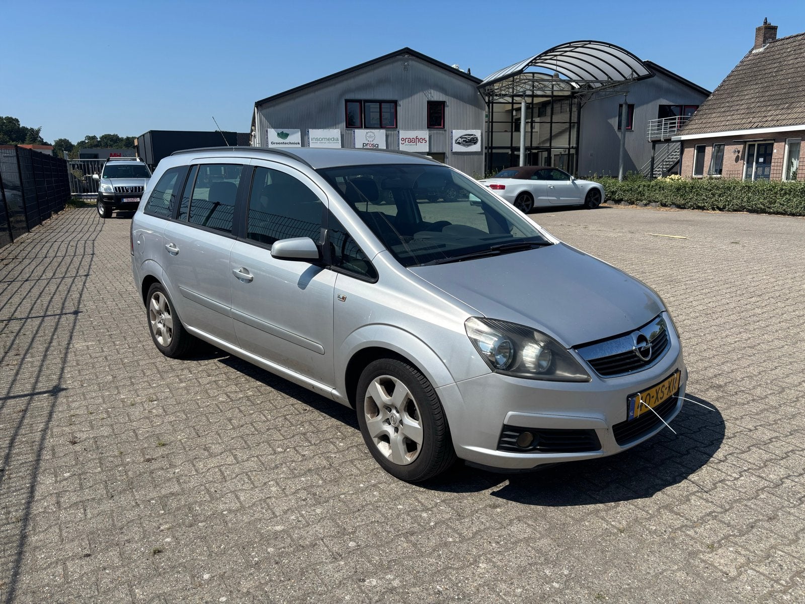 Opel Zafira 1.8 2007 Grijs, Stof, Zwart, 4 cilinders, Origineel Nederlands