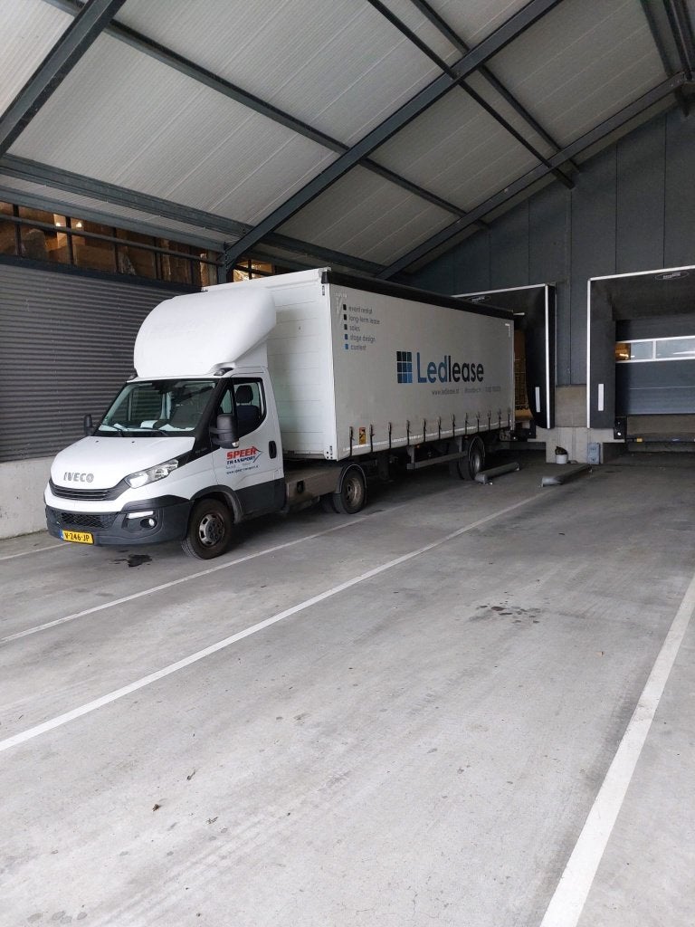 Iveco Daily 40C 2017 BE-Combinatie trekker + oplegger, Auto's, Bestelauto's, Automaat, Achterwielaandrijving, Zwart, Iveco