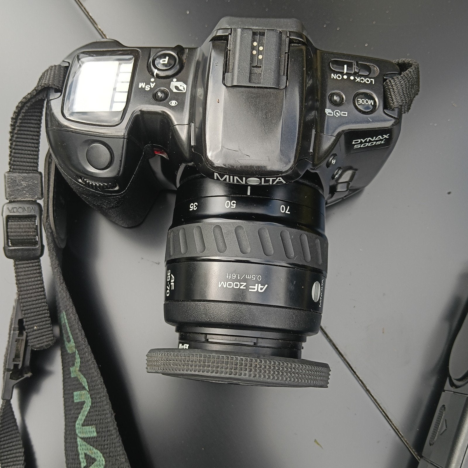 Minolta Dynax 500si spiegelreflexcamera met lens en flitser, Ophalen of Verzenden, Zo goed als nieuw, Spiegelreflex, Minolta