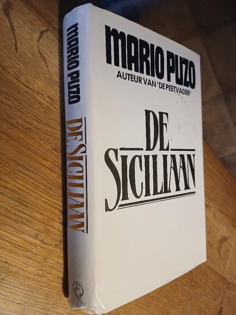 MARIO PUZO boeken (3x), Boeken, Thrillers, Gelezen, Ophalen of Verzenden