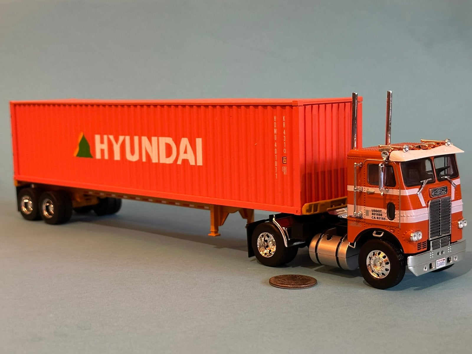 White Freightliner Daycab & containertrailer!Nieuw&doos!KIJK, Hobby en Vrije tijd, Ophalen of Verzenden, Nieuw, Bus of Vrachtwagen