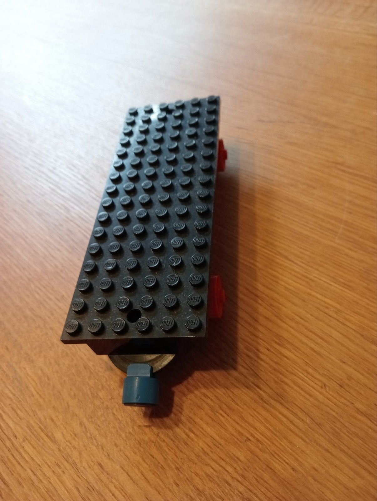 Lego Trein Wagon Onderstel - Zwart met Rode Wielen, Ophalen of Verzenden