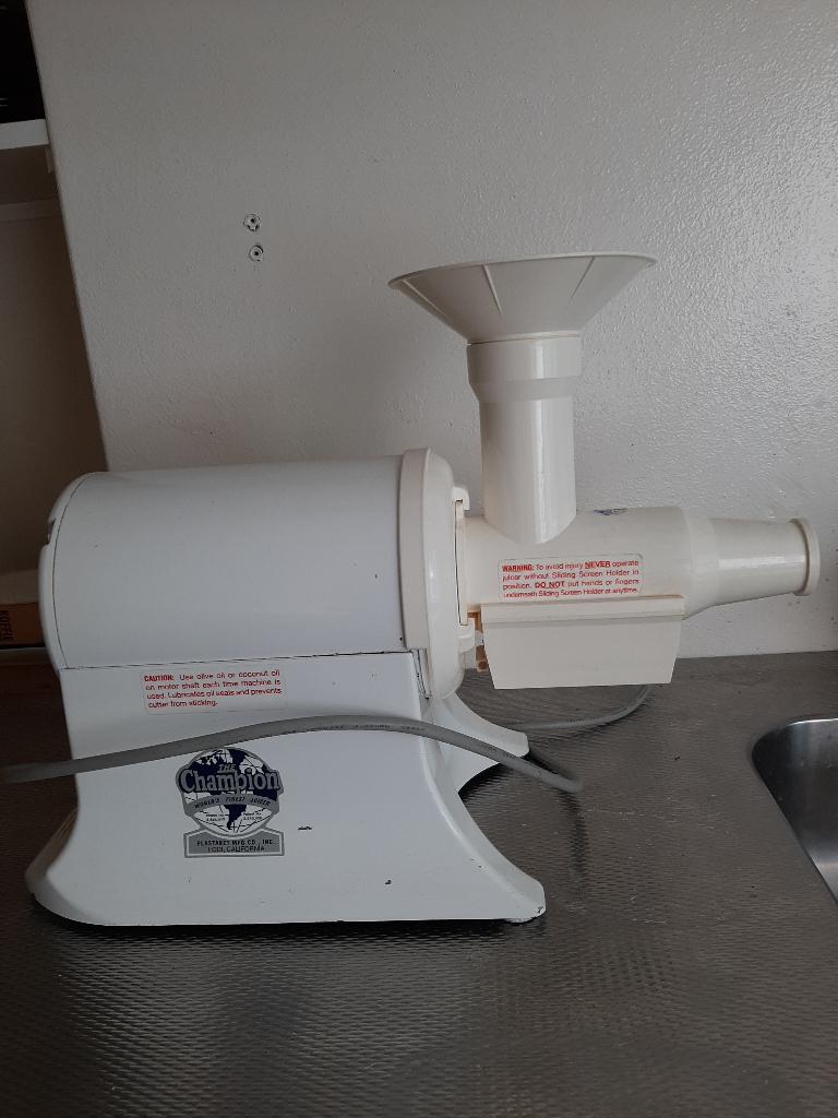 Krachtige Champion Juicer Sapcentrifuge, Ophalen of Verzenden, Gebruikt, Elektrisch, Sapcentrifuge
