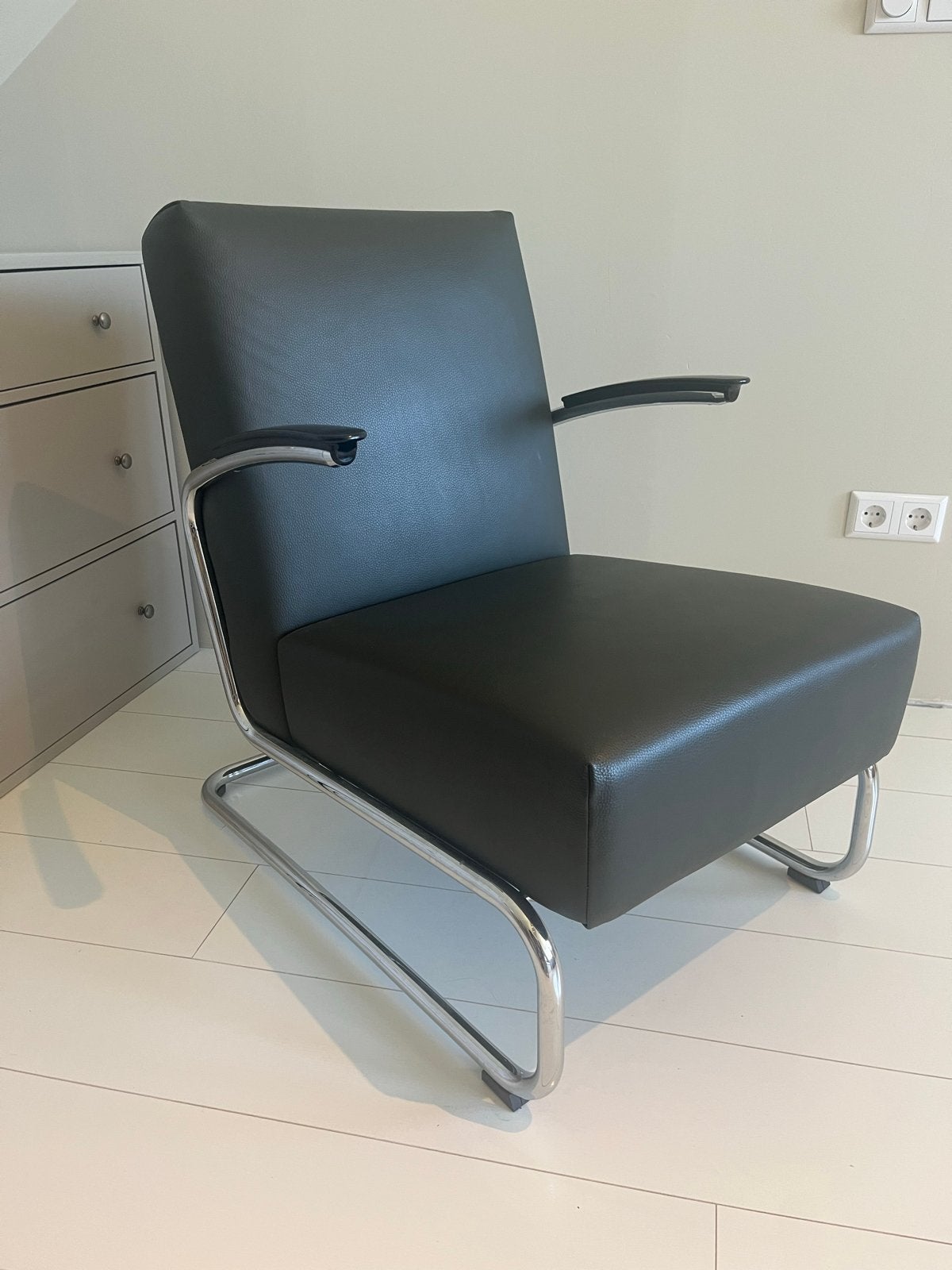 Gispen 405 fauteuil | antraciet groen leer | perfecte staat, Ophalen