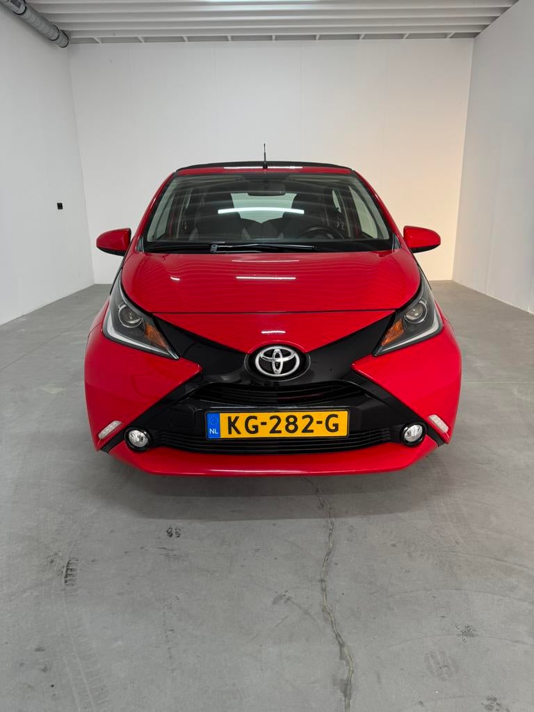 Toyota Aygo 1.0 VVT-i X-wave | 2016 | NAP | Navi | Camera, Auto's, Toyota, Voorwielaandrijving, 4 stoelen, Origineel Nederlands