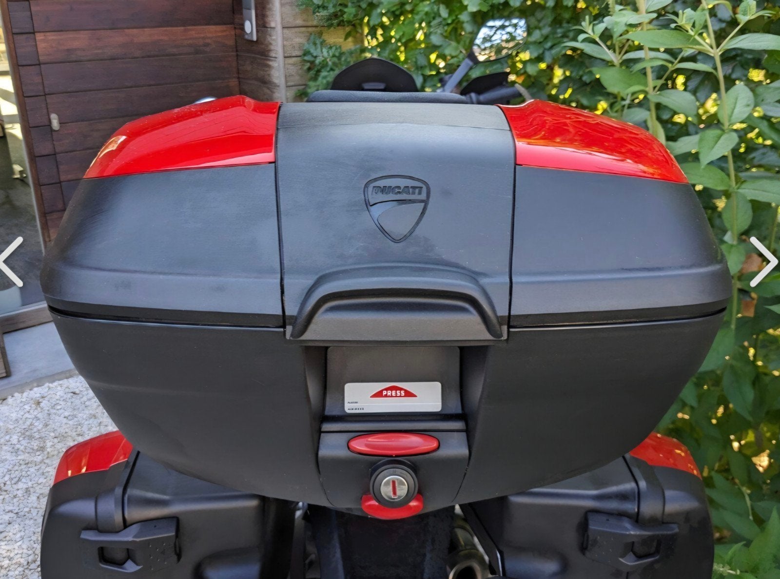 gezocht ducati Multistrada Topkoffer., Ophalen, Gebruikt