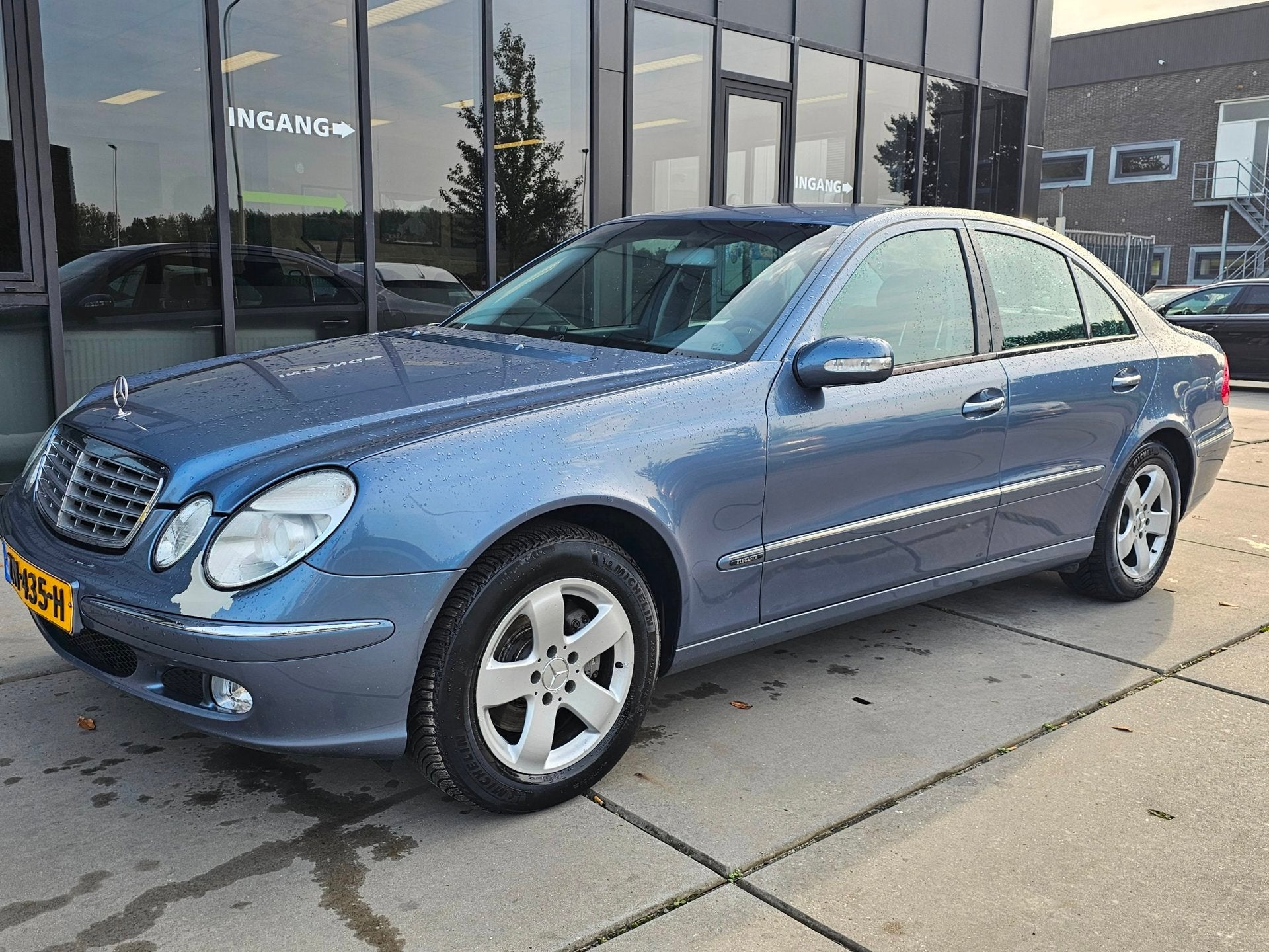 Mercedes-Benz E-klasse 320 CDI Classic - Leer - Zeer Mooie A, Auto's, Automaat, Adaptive Cruise Control, Achterwielaandrijving
