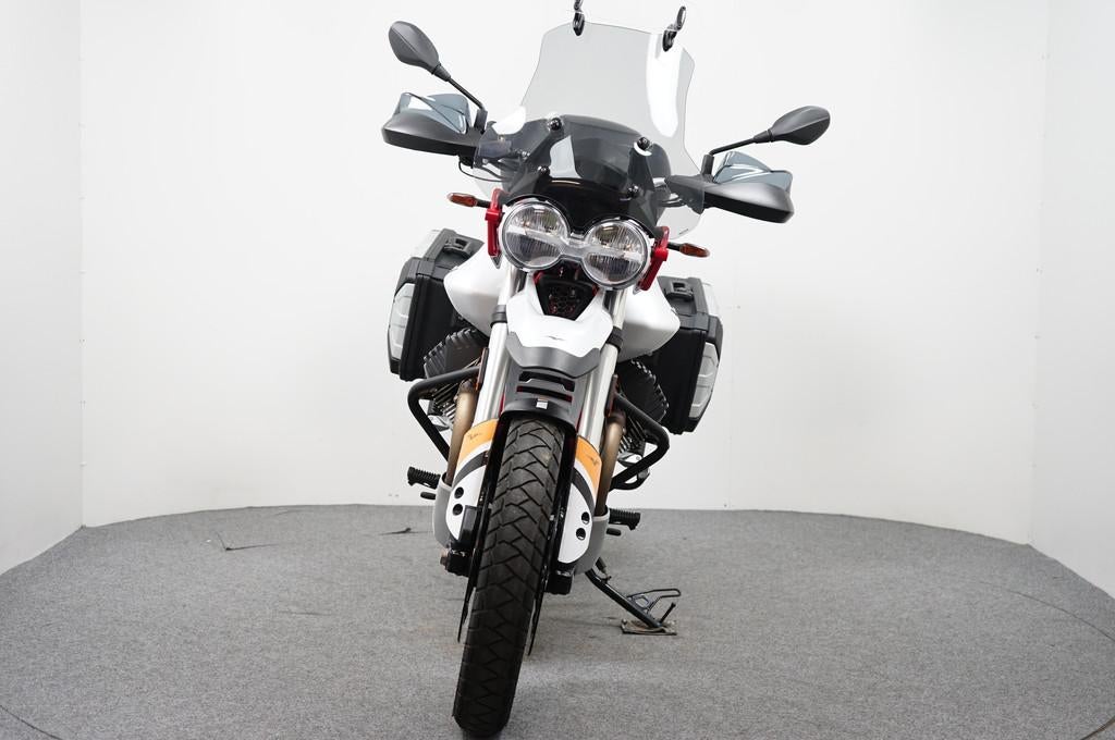 Moto Guzzi V 85 TT gereserveerd HB t/m8/5 (bj 2022), Motoren, 853 cc, Bedrijf, Cruise Control, Meer dan 35 kW