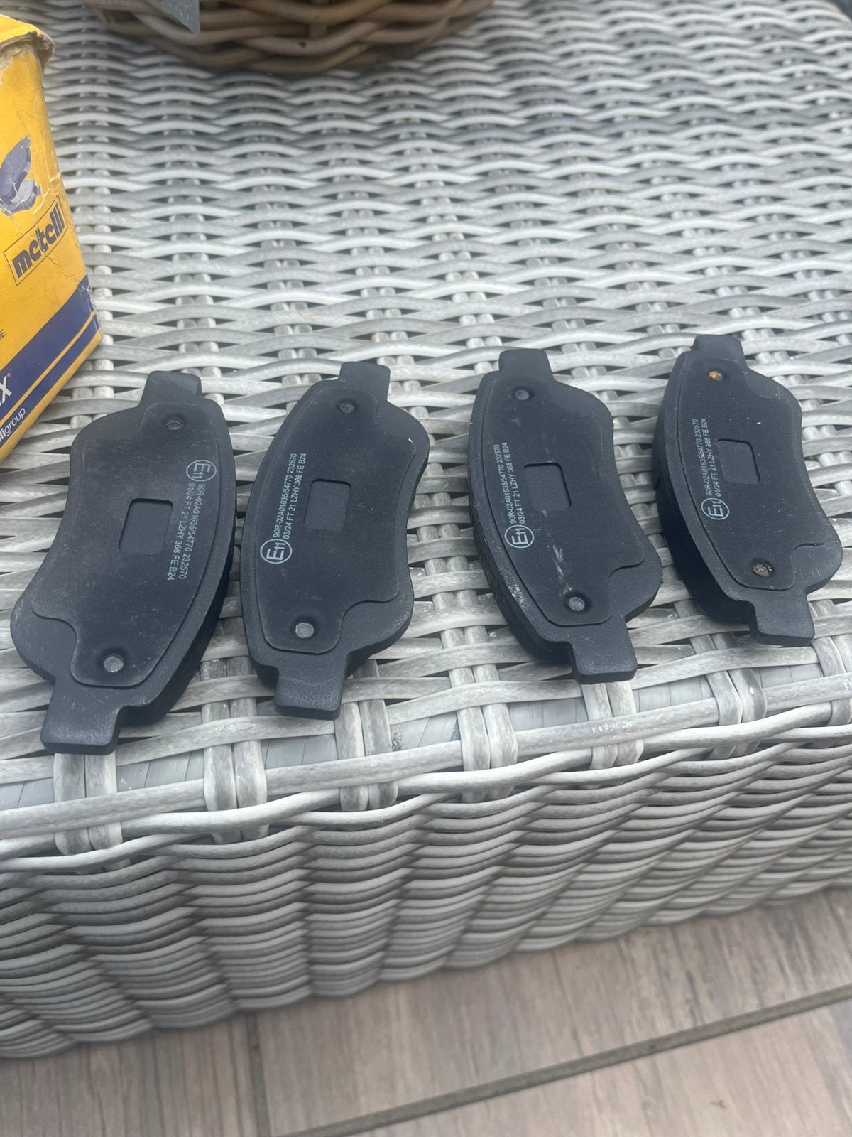 Toyota aygo Remblokken nieuw 1-XHB- 19, Ophalen of Verzenden, Nieuw, Toyota