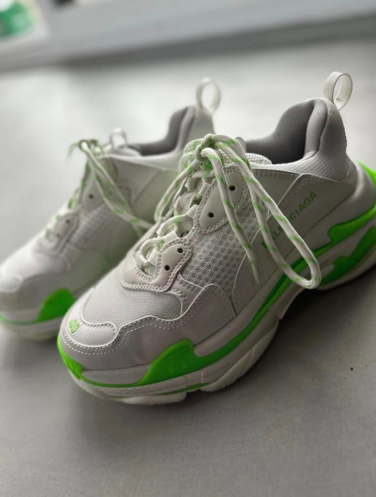 Balenciaga Triple S Sneakers Maat 40 Wit Groen, Ophalen of Verzenden, Wit, Sneakers of Gympen