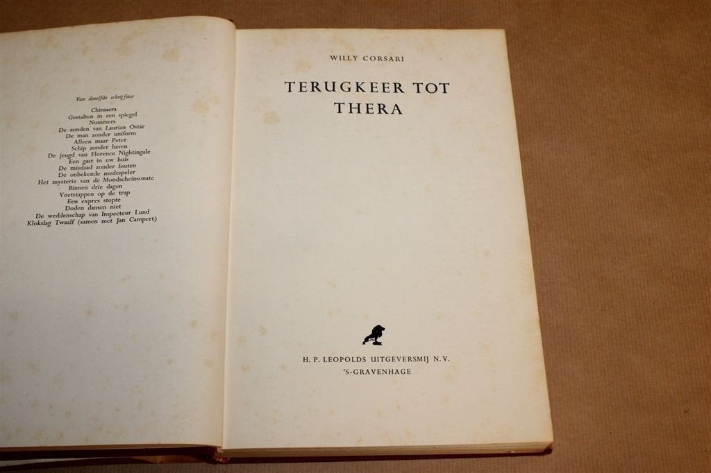 Terugkeer tot Thera — Corsari, Zeldzaam met Stofomslag 1951, Boeken, Ophalen of Verzenden, Gelezen