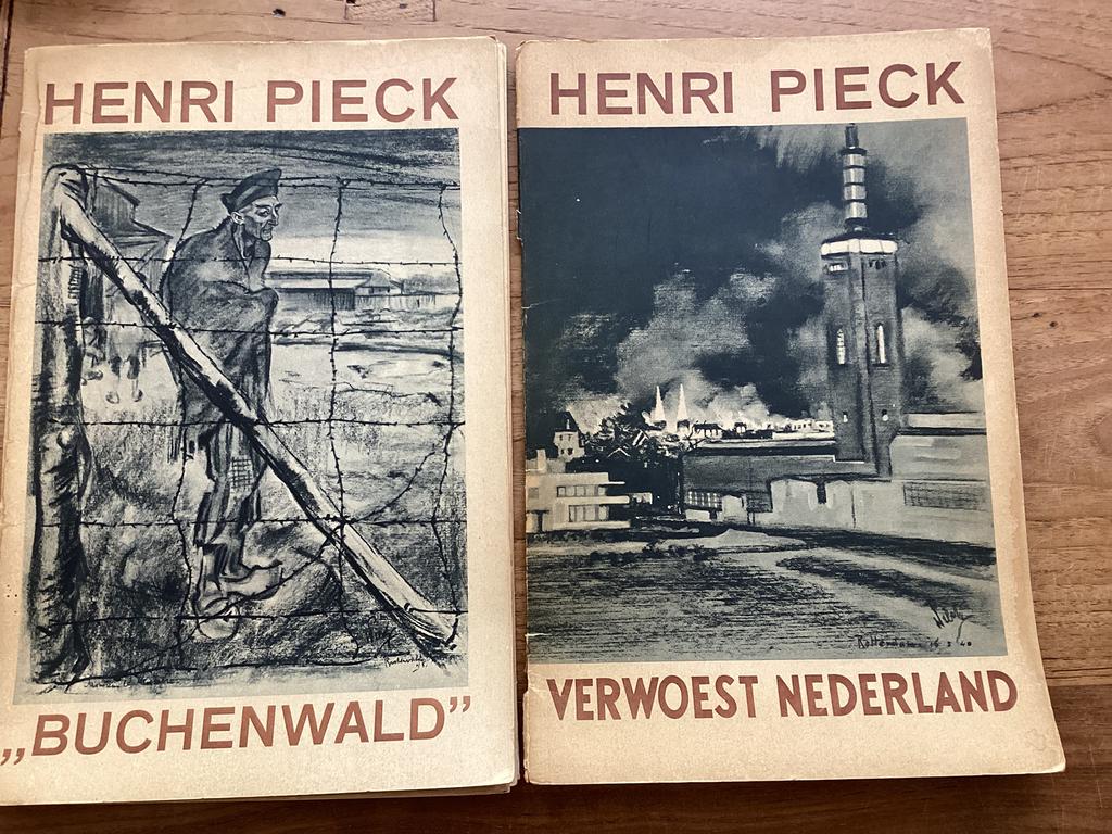 Reproducties Henri Pieck ( in Hilversum ), Ophalen of Verzenden, Tweede Wereldoorlog, Gelezen