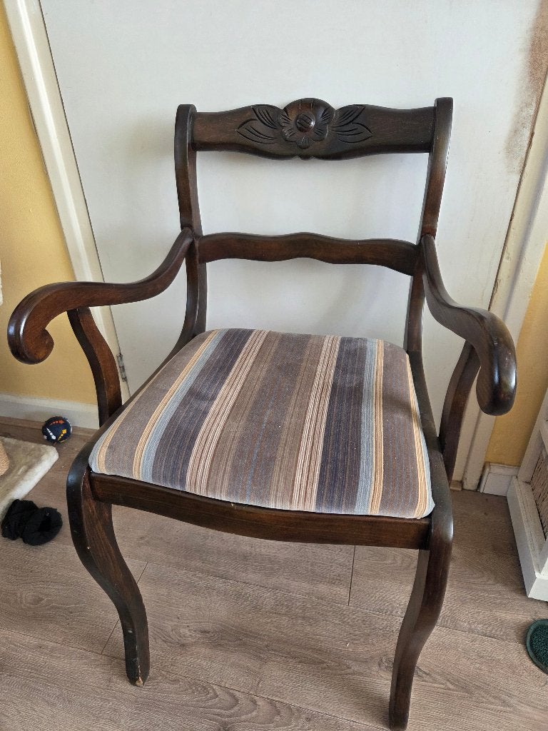 Empire en Biedermeier stijl stoelen, Ophalen