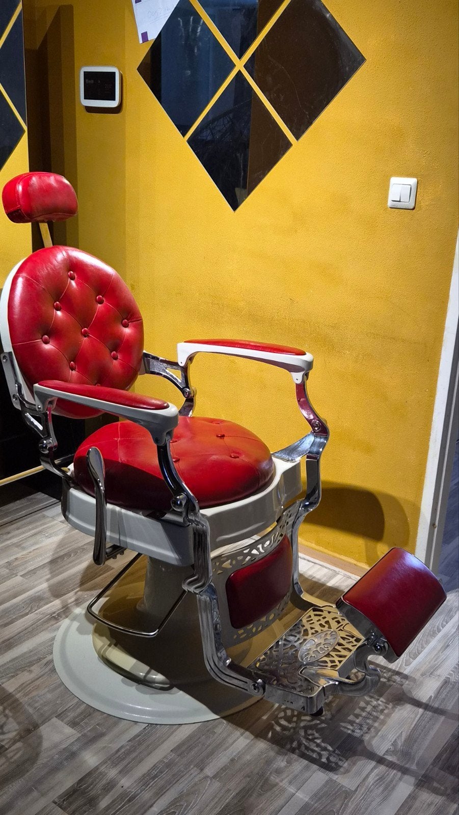 Vintage Kappersstoel - Rood Leer en Chroom, Ophalen of Verzenden
