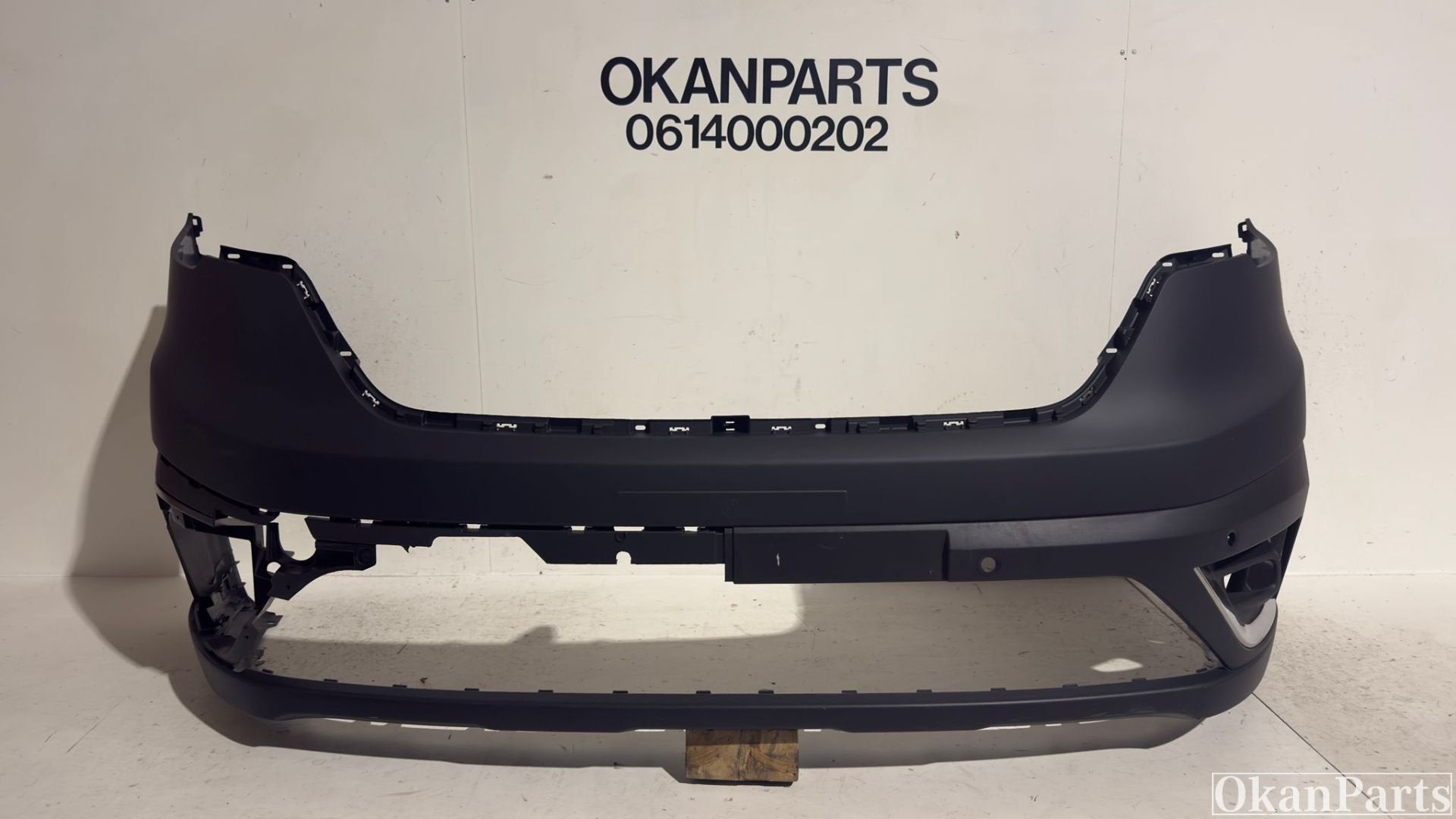 Renault Trafic III Facelift Voorbumper 620226941R