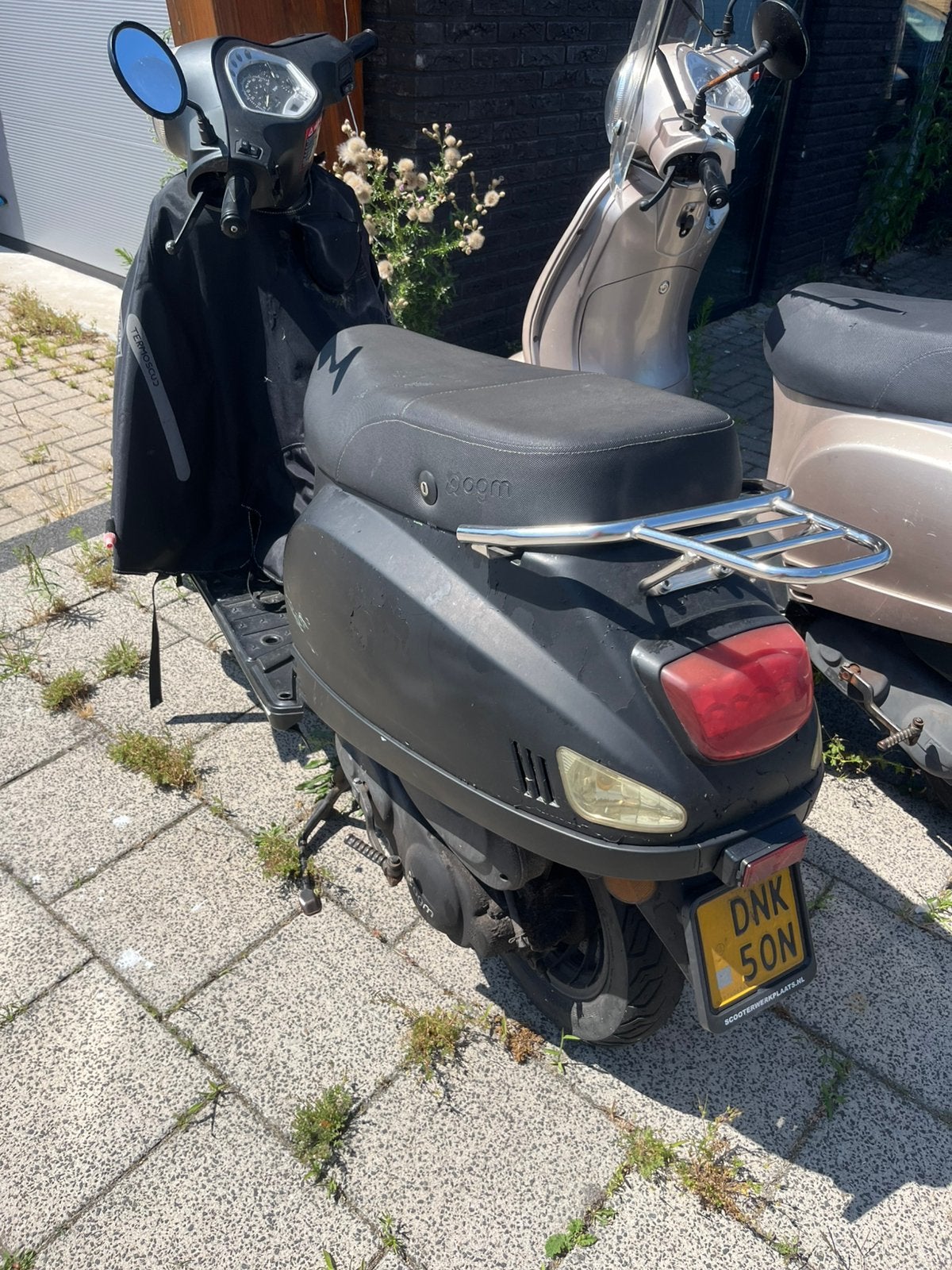 Agm vx 50 vespa rijdt niet start wel, Fietsen en Brommers, Scooters | Vespa, Ophalen, Gebruikt, Maximaal 45 km/u, Benzine