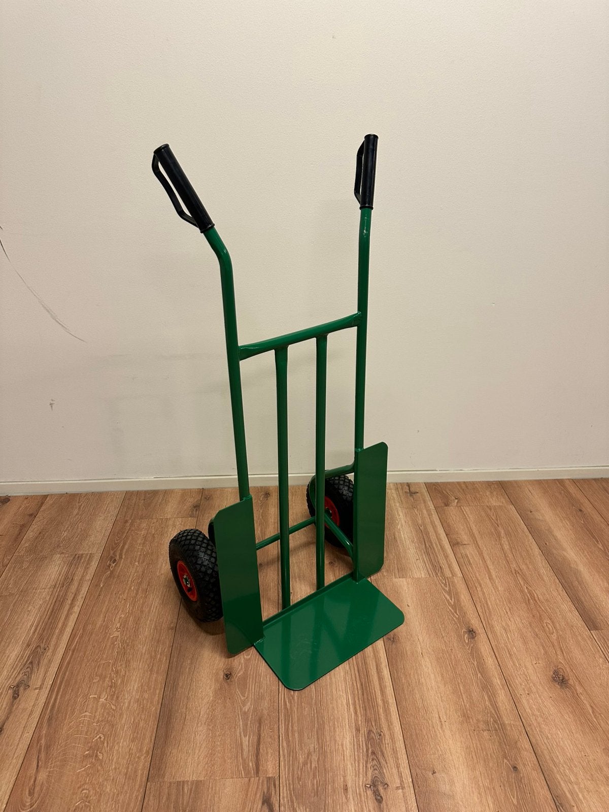 Nieuwe Steekwagen - 210 KG - Extra Sterk - Zware Kwaliteit, Doe-het-zelf en Verbouw, Ophalen, Zo goed als nieuw, Steekwagen