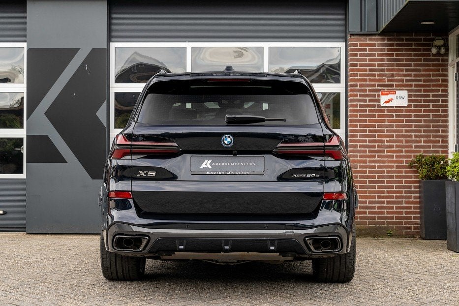 BMW X5 xDrive50e M Sport Pro | Panorama | 4-Wielbest. | Comf, Automaat, Gebruikt, Zwart, Bedrijf