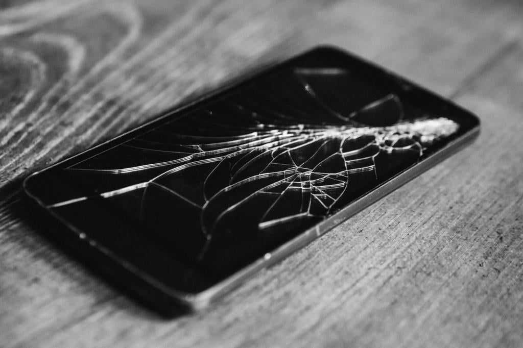 Gezocht: Kapotte Iphones, Ophalen of Verzenden, Zo goed als nieuw, Overige typen, Apple iPhone