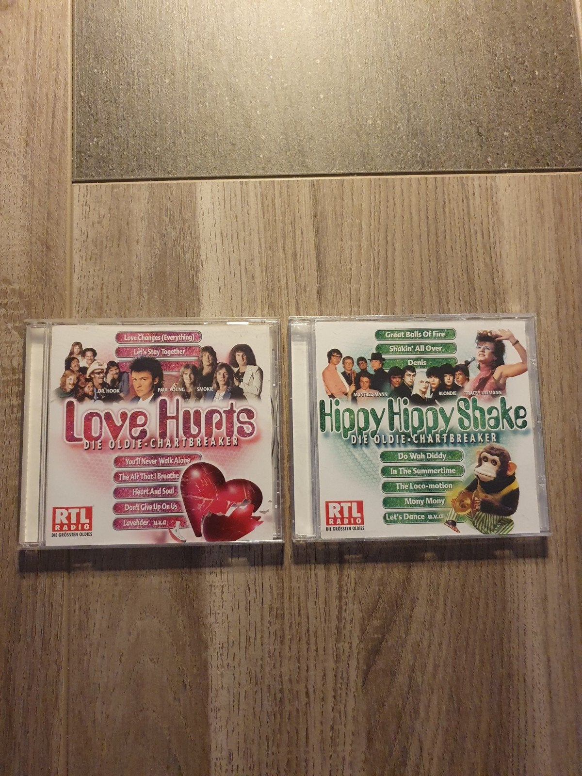 2x cd rtl radio, Ophalen of Verzenden, Zo goed als nieuw