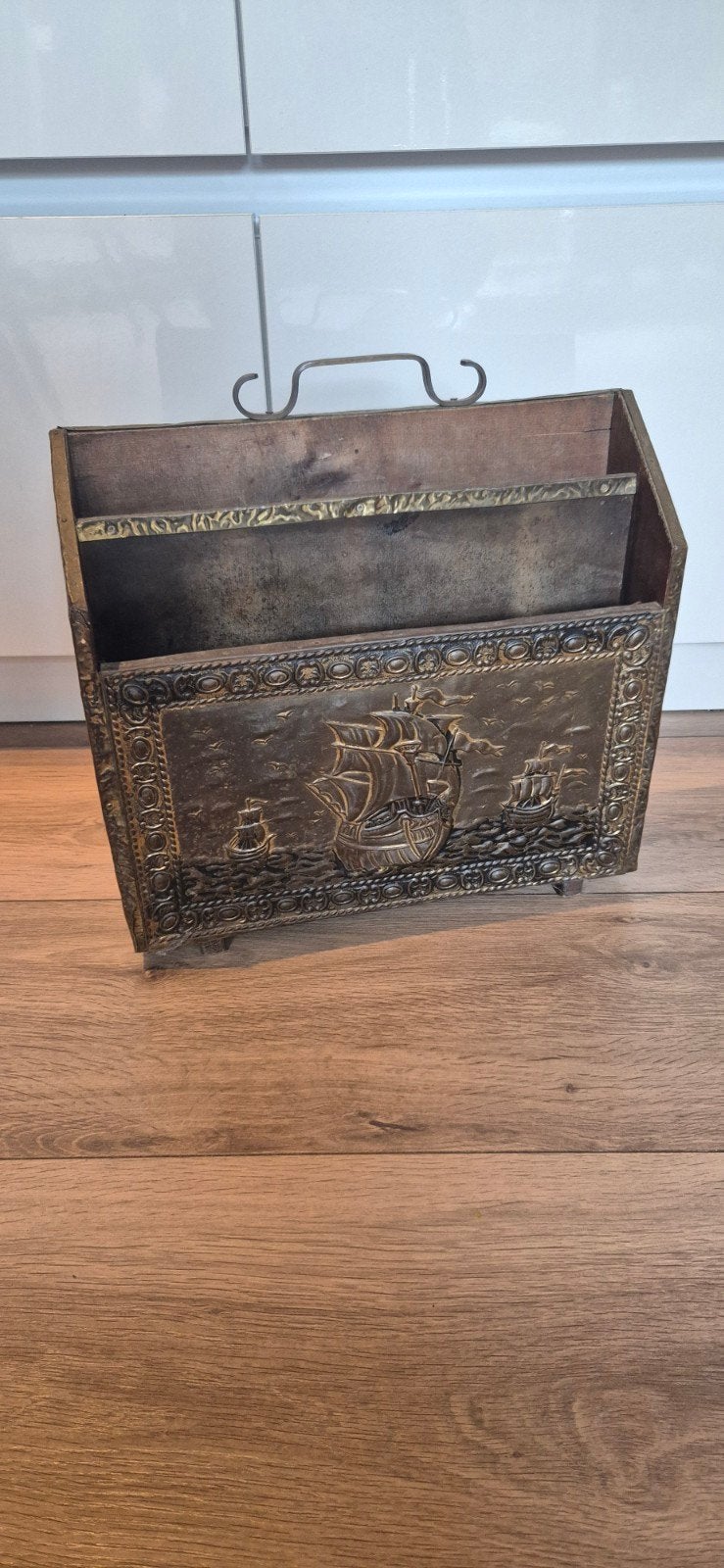 Krantenbak lectuurbak, Ophalen of Verzenden