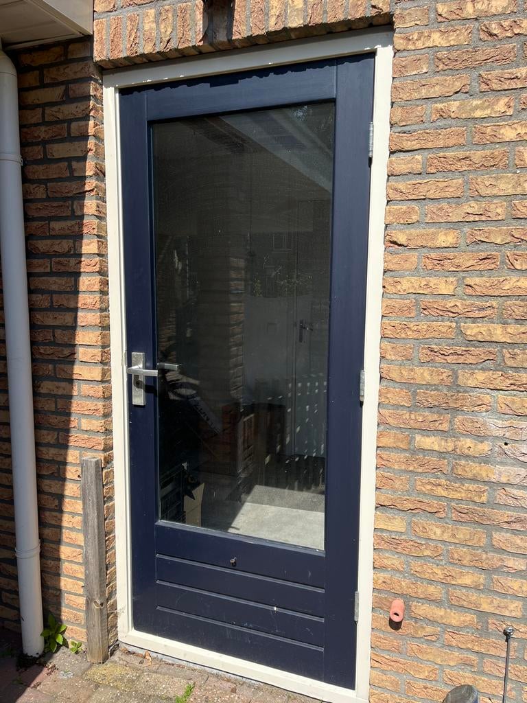 Blauwe buitendeur met kozijn incl  dubbel glas en beslag, Ophalen, Gebruikt, 80 tot 100 cm, Buitendeur