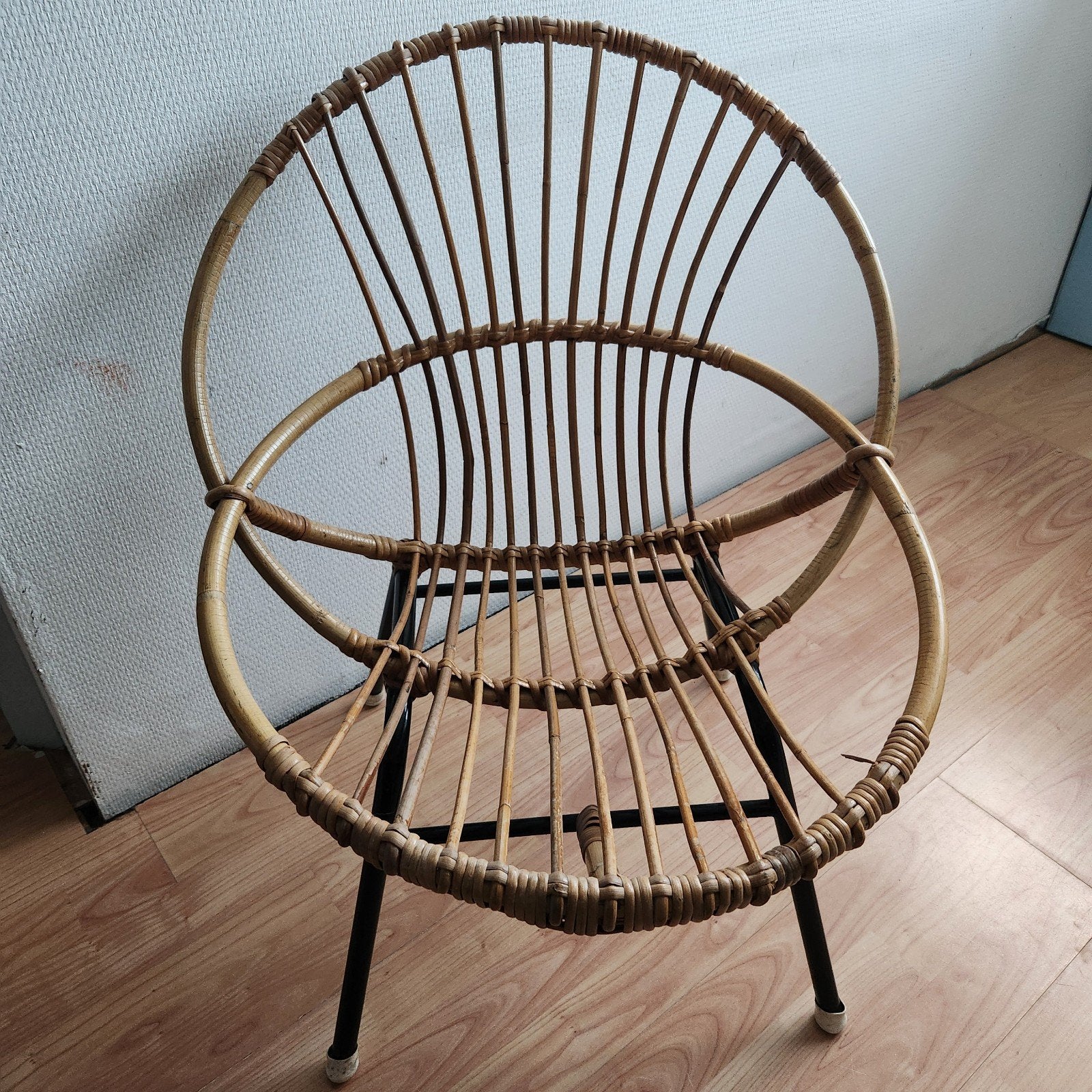 Zeer leuke stoel rotan Rohé Noordwolde, Huis en Inrichting, Stoelen, Ophalen, Bruin, Riet of Rotan, Zo goed als nieuw