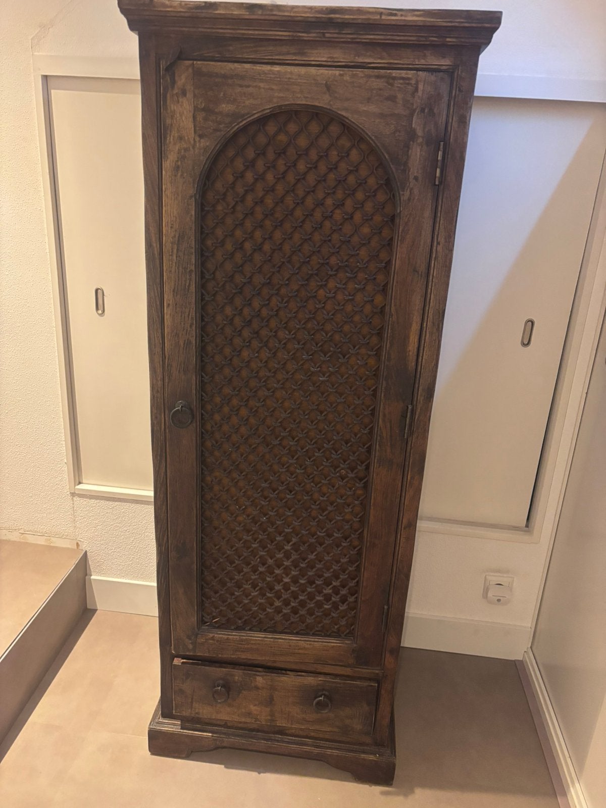 Masief teak houten kast, Ophalen, Gebruikt