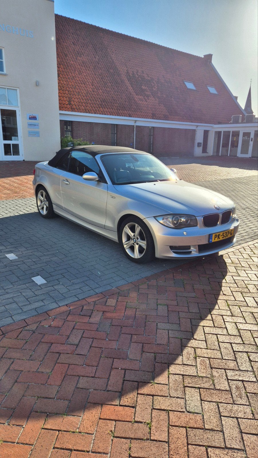 BMW 1-Serie 2.0 118I Cabrio AUT 2010 Grijs, Auto's, Euro 5, Achterwielaandrijving, 1995 cc, Zwart