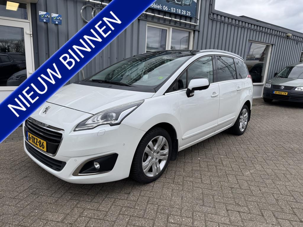 Peugeot 5008 1.6 THP Allure 5p. navi panoramadak (bj 2014), Euro 5, Stof, Gebruikt, Zwart