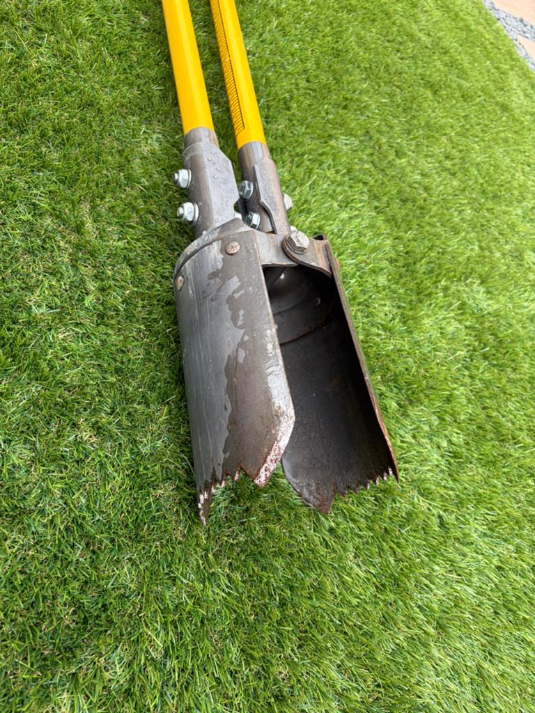 TE HUUR paalgatgraver, Tuin en Terras, Hand-tuingereedschap, Ophalen, Zo goed als nieuw, Roughneck