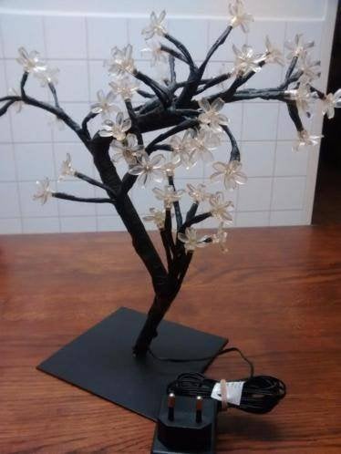 Boompje met verlichte bloemenlampjes, Ophalen of Verzenden, Zo goed als nieuw, Wit