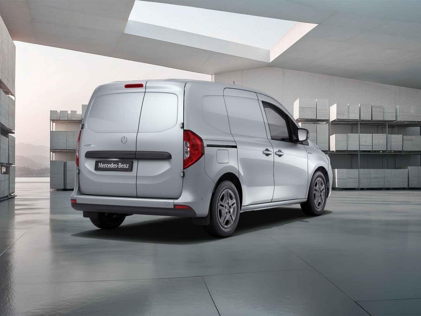 Mercedes-Benz eCitan 112 Pro L1 51 kWh, 1270 kg, 122 pk, Nieuw, Zilver of Grijs