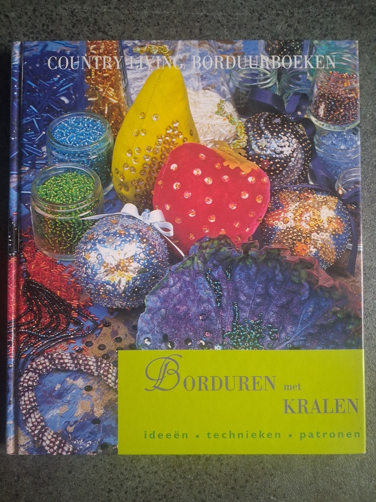 D. Vernon - Borduren met kralen, D. Vernon, Nieuw, Sieraden maken, Ophalen of Verzenden