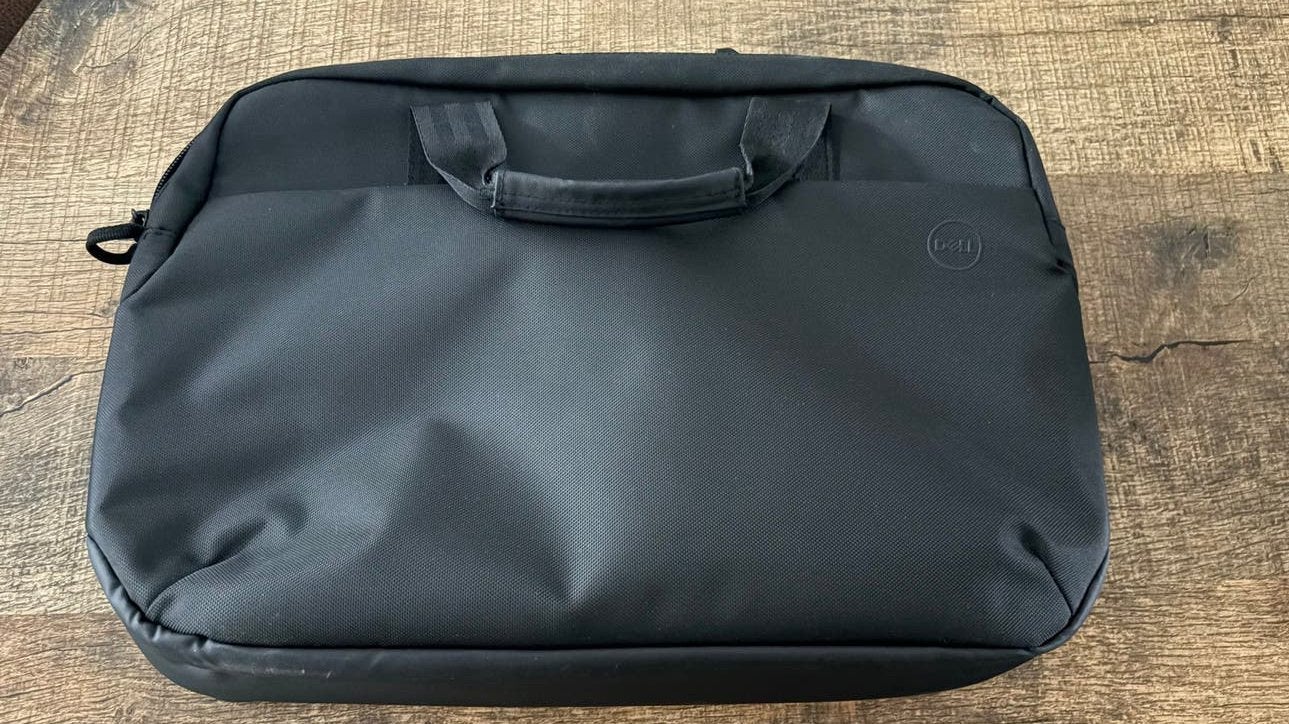 NIEUWE Dell laptoptas zwart, Computers en Software, Laptoptassen, Schouderband, 15 inch, Ophalen of Verzenden, Zo goed als nieuw