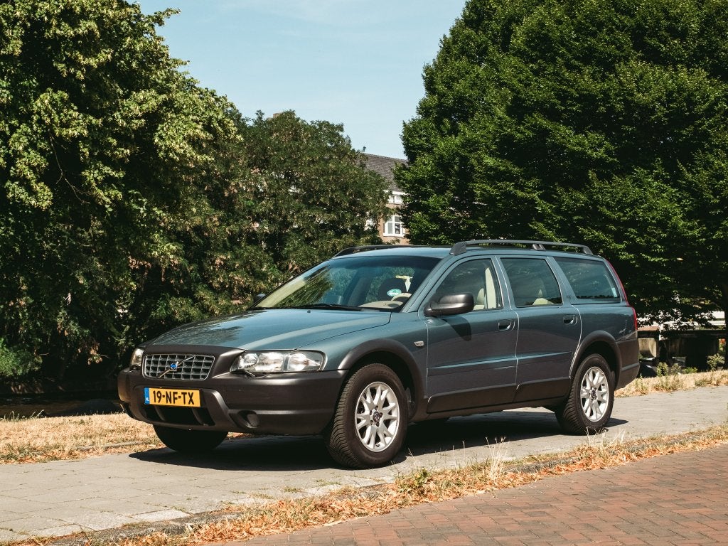 Volvo XC70 2.5 T AWD, Automaat, 1800 kg, Beige, XC70